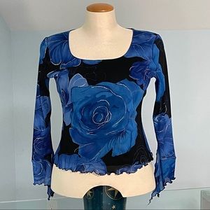 Stretchy floral top, Size XL, Blue on Black
